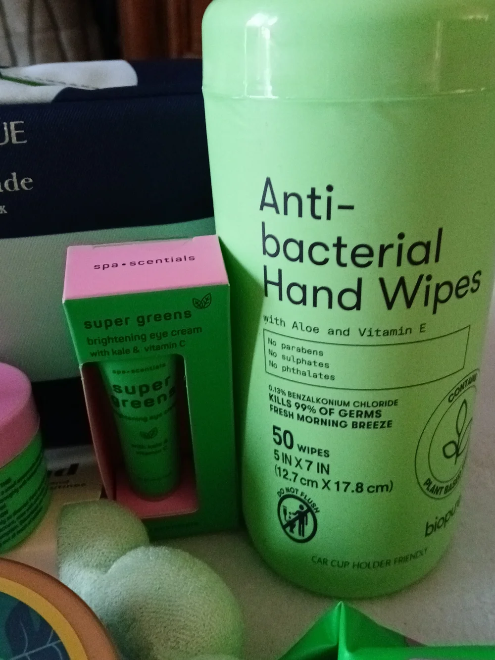 Clinique x Kate Spade x Creme Shop x Super Greens 16 PIECE Beauty Bundle & MORE!